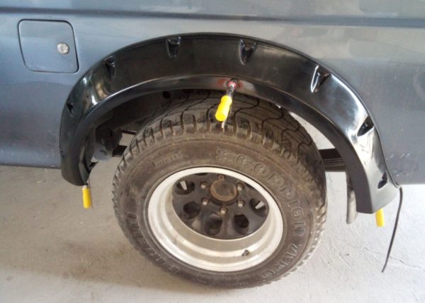 Wide fender flares, wheel arches, pocket style for MITSUBISHI L200 1996–2005 single & extra cab - Image 3