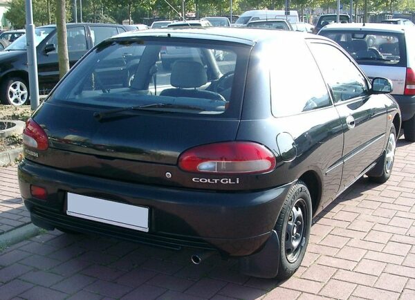 MITSUBISHI Colt (1992 model). Large Spoiler MIVEC. - Image 2