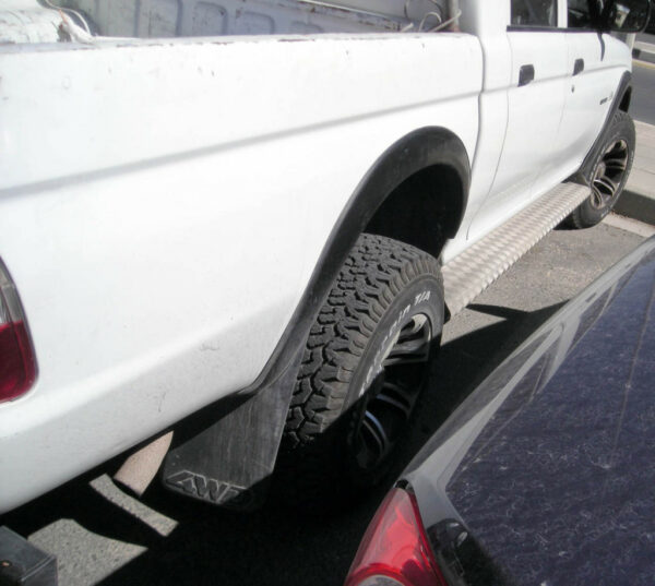 Fender flares wheel arches MITSUBISHI L200 1996-2005 - Image 6